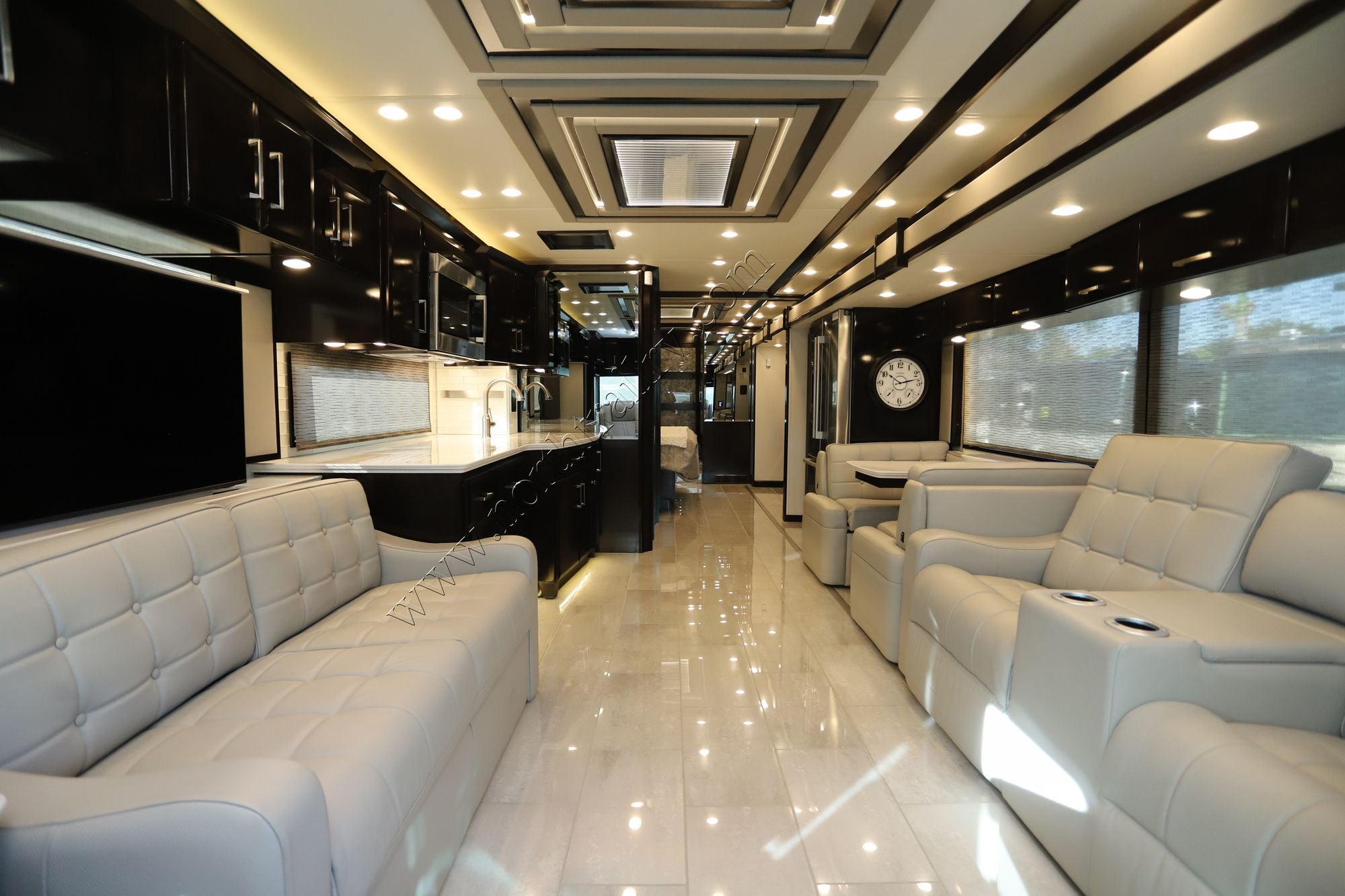 Used 2025 Newmar Essex 4551 Class A  For Sale