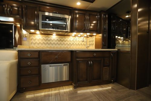 2018 Newmar London Aire 4531