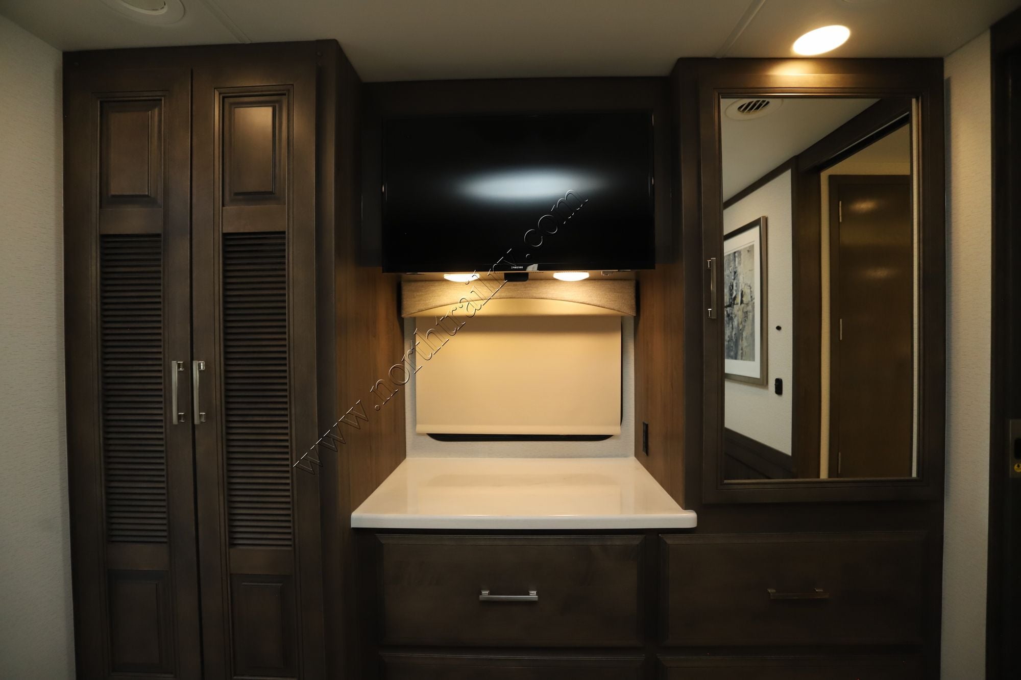 New 2026 Jayco Seneca Prestige 37K Super C  For Sale