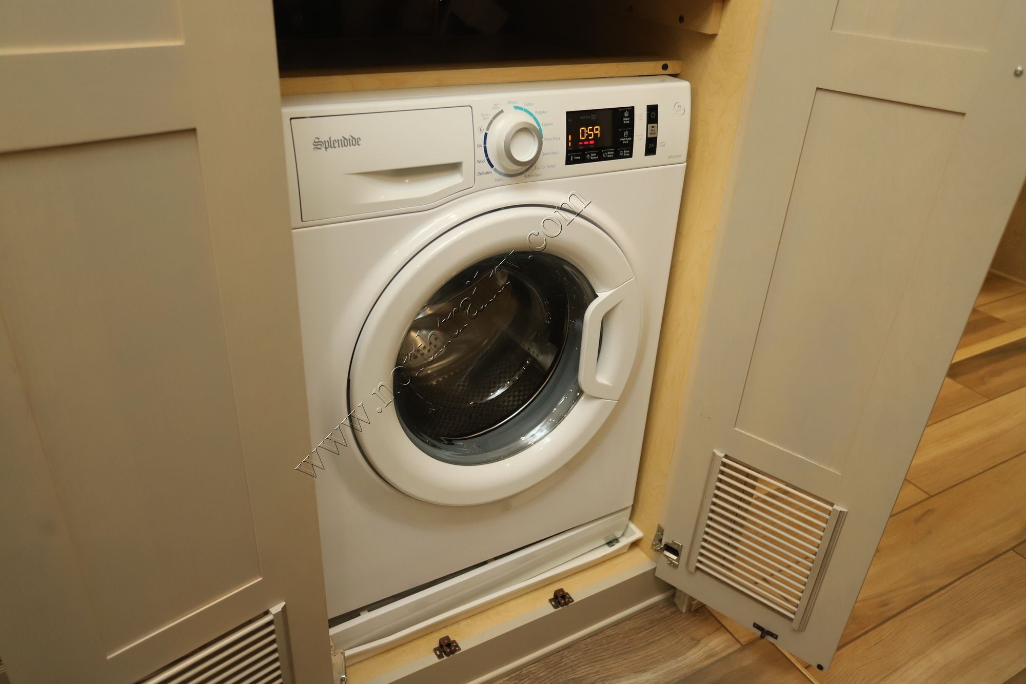 Used 2022 Newmar Dutch Star 4081 Class A  For Sale