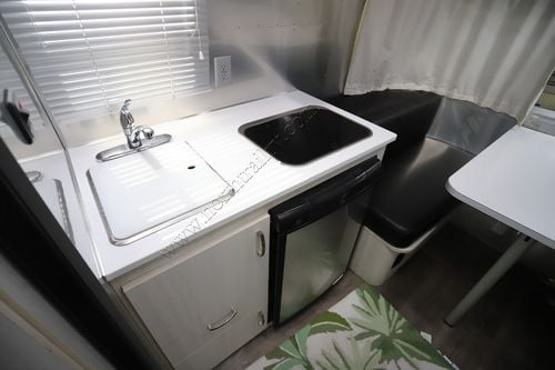 2019 Airstream Bambi 16 RB SPORT Travel Trailer