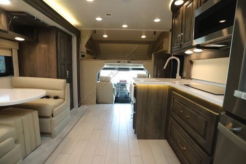 2026 Jayco Seneca Prestige 37K Super C
