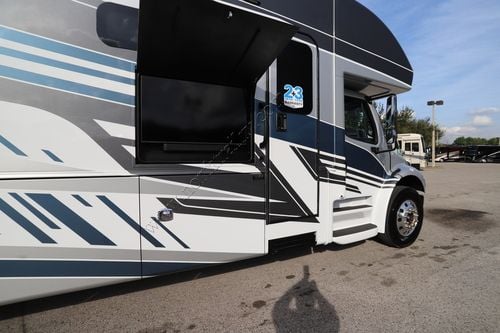 2026 Jayco Seneca Prestige 37K Super C