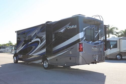 2023 Thor Omni 32XG
