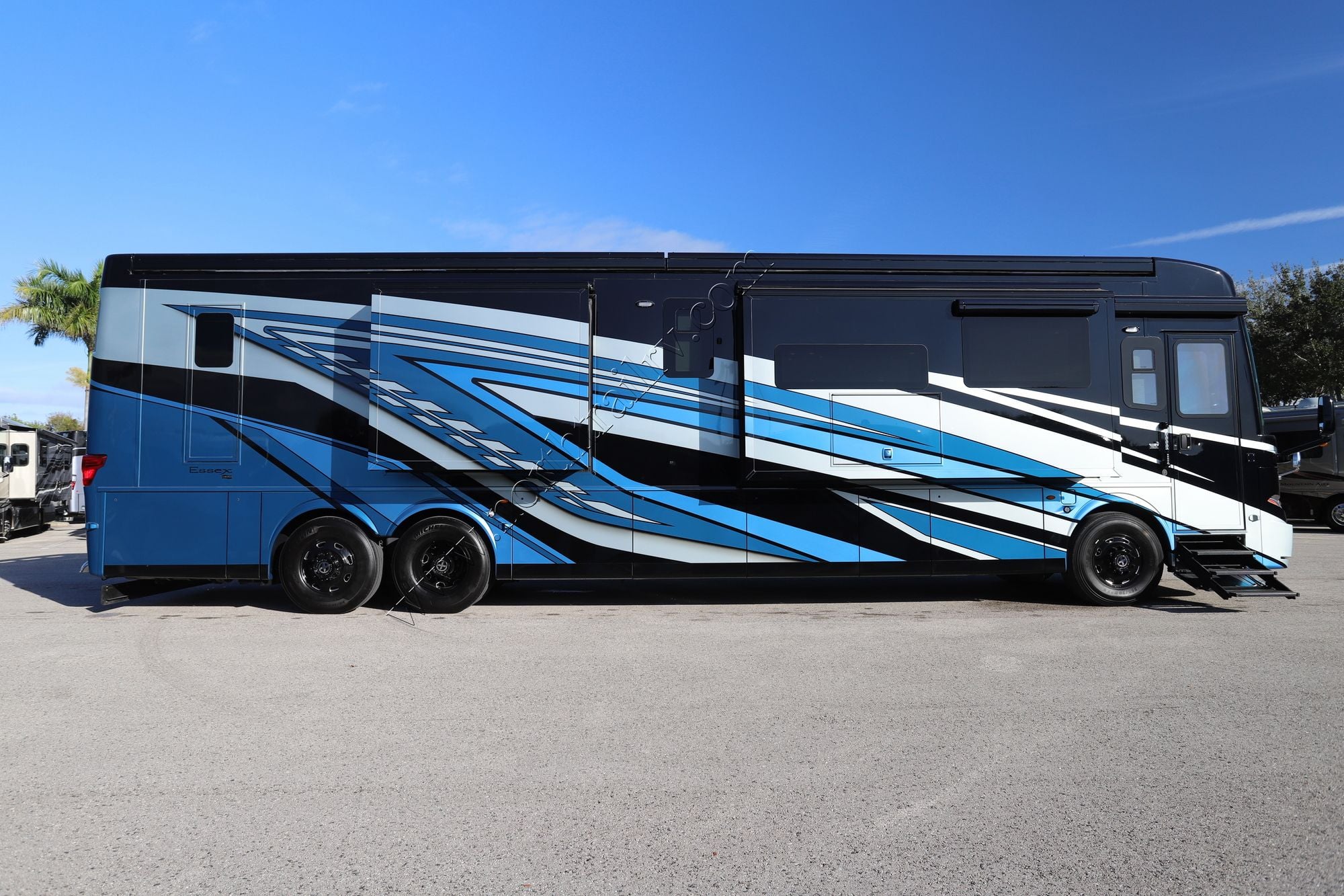 Used 2025 Newmar Essex 4551 Class A  For Sale