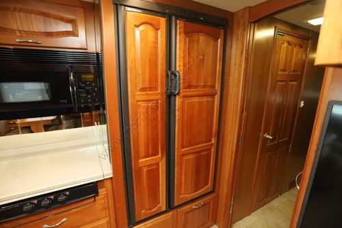 2005 Newmar Mountain Aire 4305