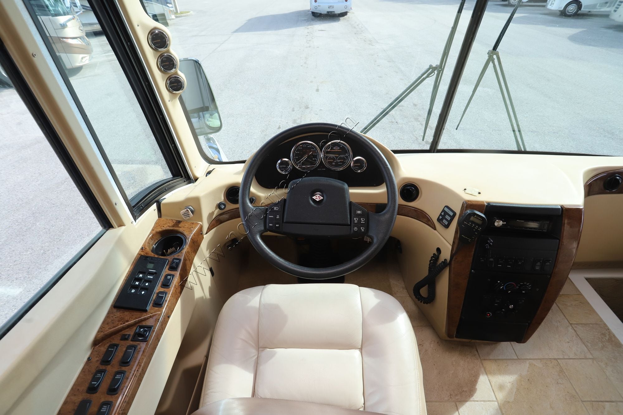 Used 2005 Newmar Mountain Aire 4305 Class A  For Sale