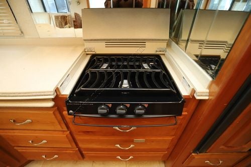 2005 Newmar Mountain Aire 4305