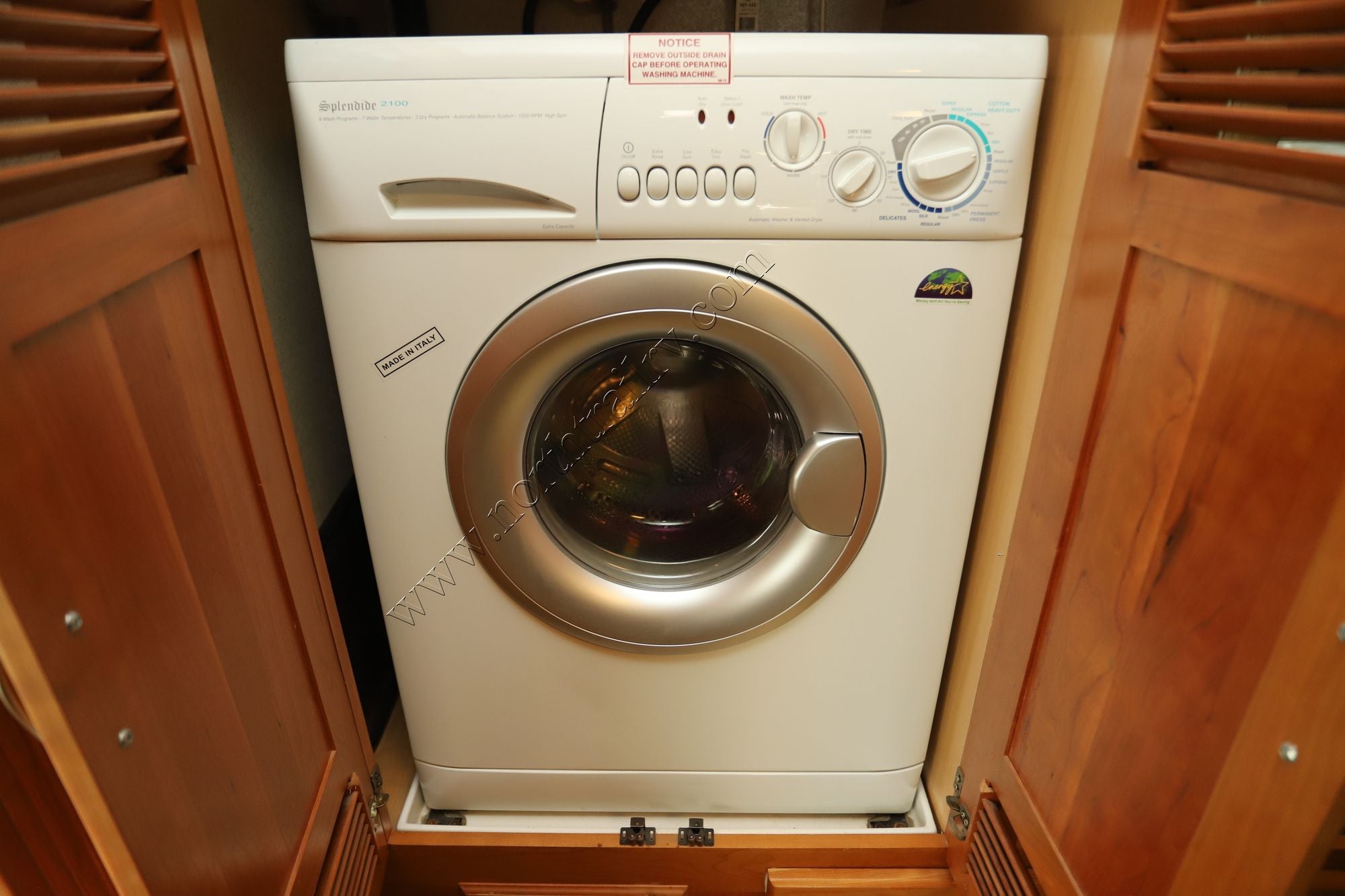 Used 2005 Newmar Mountain Aire 4305 Class A  For Sale