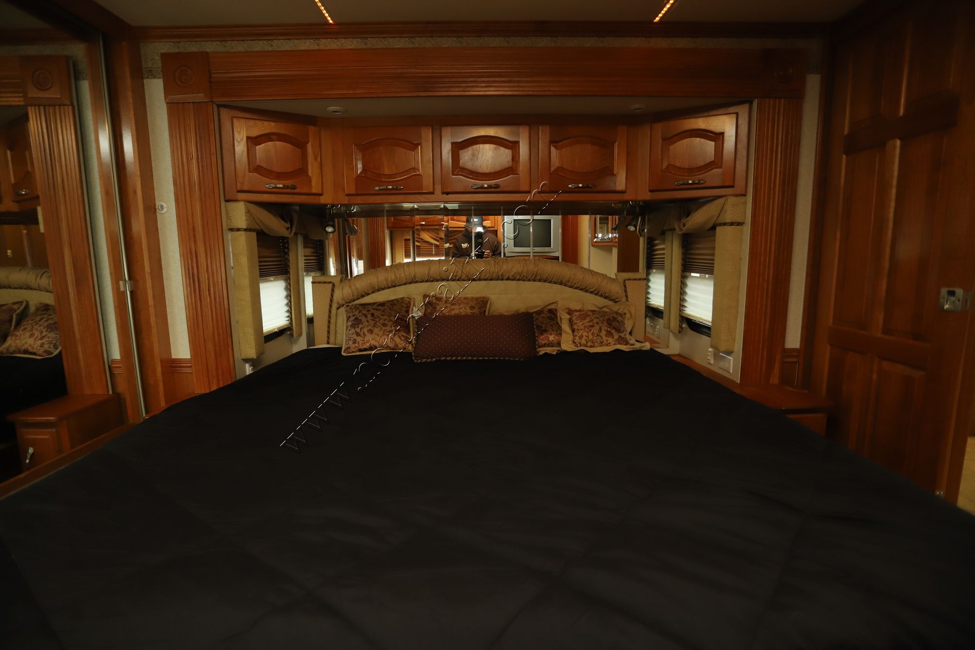 Used 2005 Newmar Mountain Aire 4305 Class A  For Sale