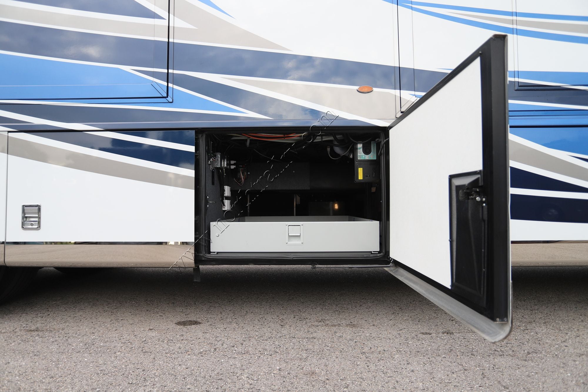 Used 2022 Newmar Dutch Star 4369 Class A  For Sale