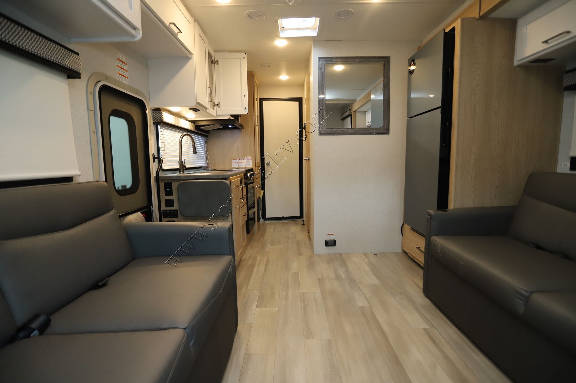 New 2026 Thor Outlaw 29J Class C  For Sale