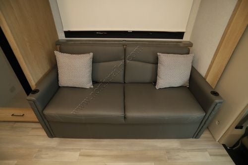 2026 Thor Outlaw 29J