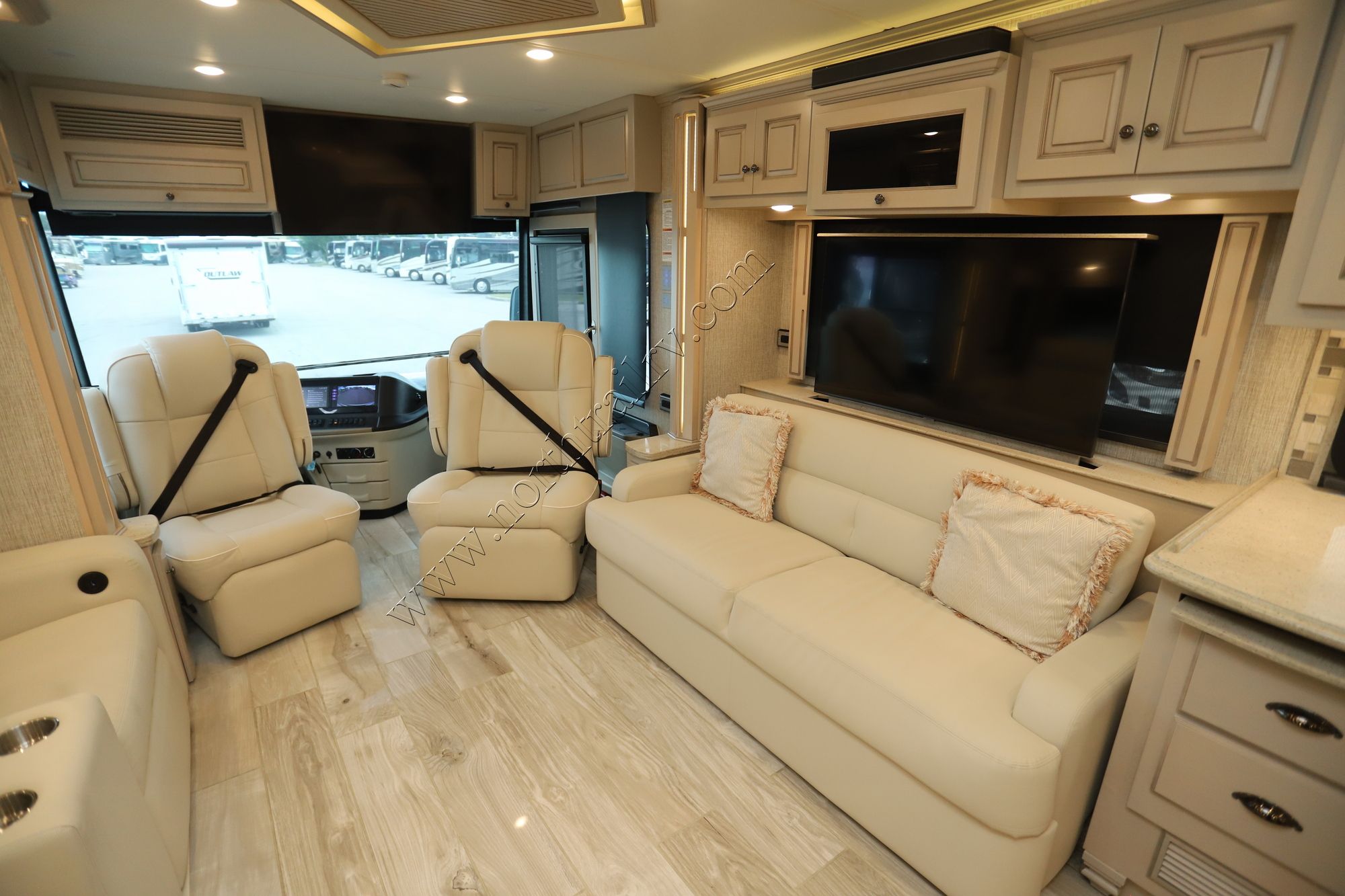 Used 2022 Newmar Dutch Star 4369 Class A  For Sale