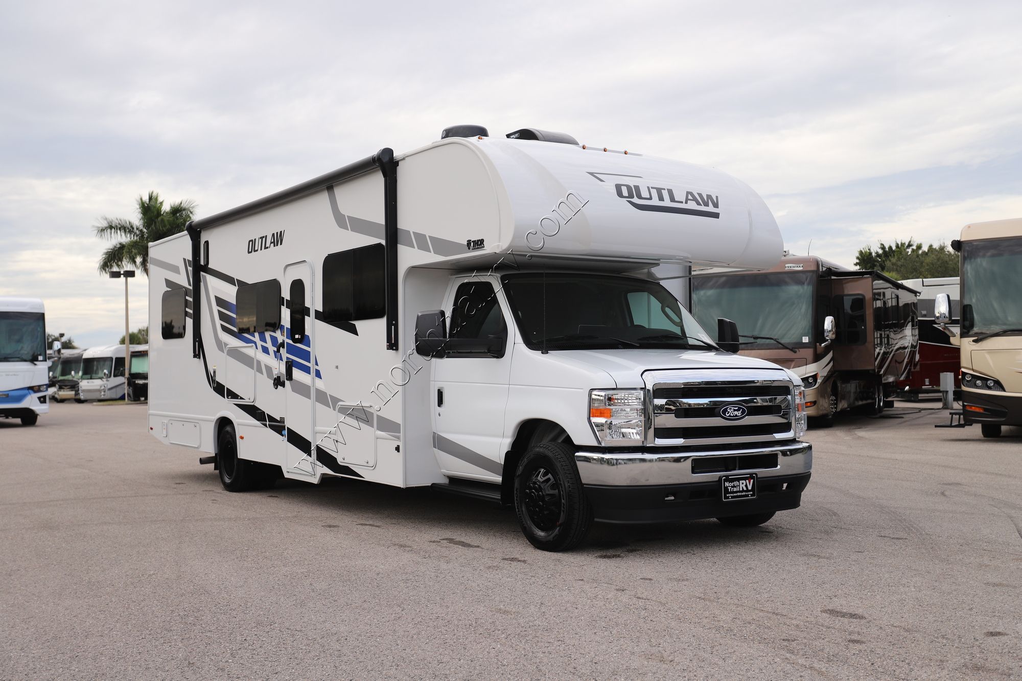 New 2026 Thor Outlaw 29J Class C  For Sale
