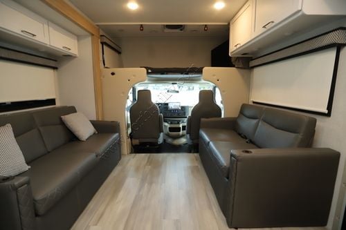 2026 Thor Outlaw 29J