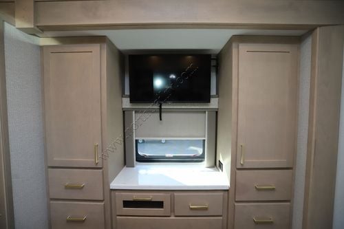 2026 Renegade Rv Valencia 39BB