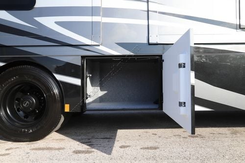 2026 Renegade Rv Valencia 39BB