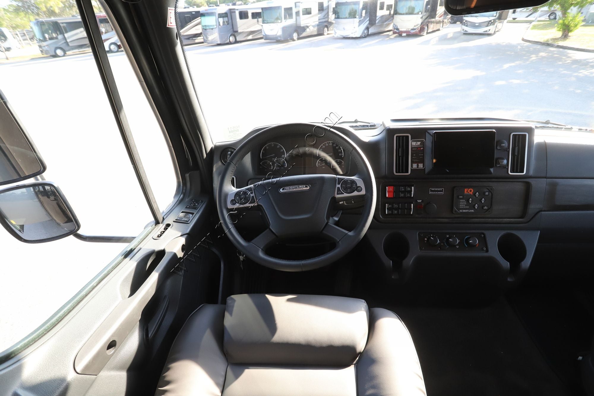 New 2026 Renegade Rv Valencia 39BB Super C  For Sale