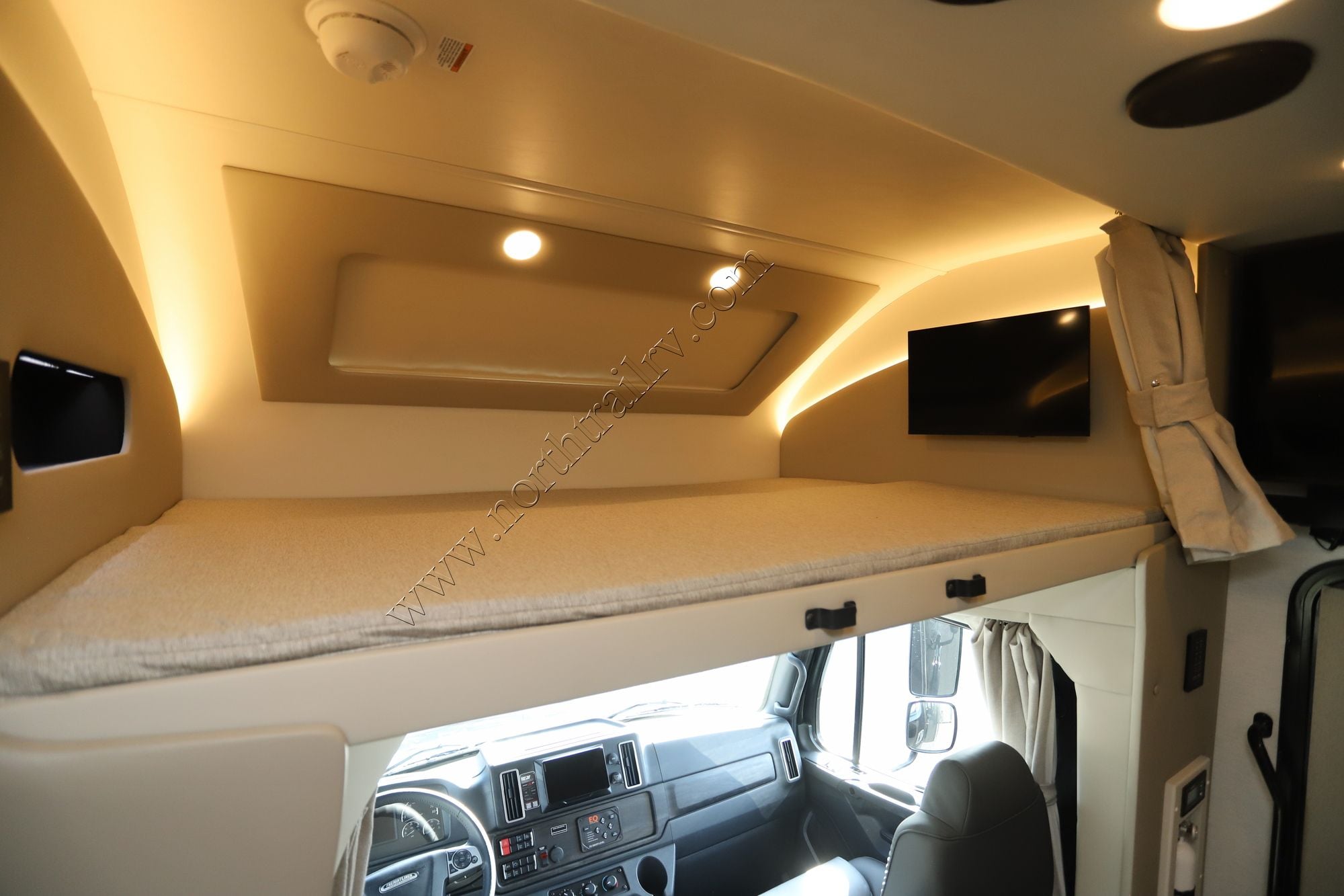 New 2026 Renegade Rv Valencia 39BB Super C  For Sale