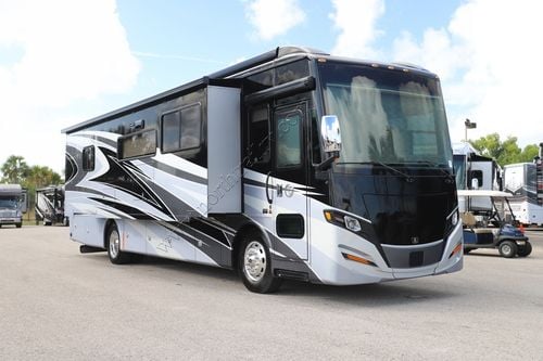 2022 Tiffin Motor Homes Allegro Red 37BA