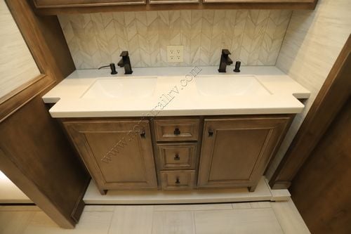 2026 Tiffin Motor Homes Phaeton 44OH