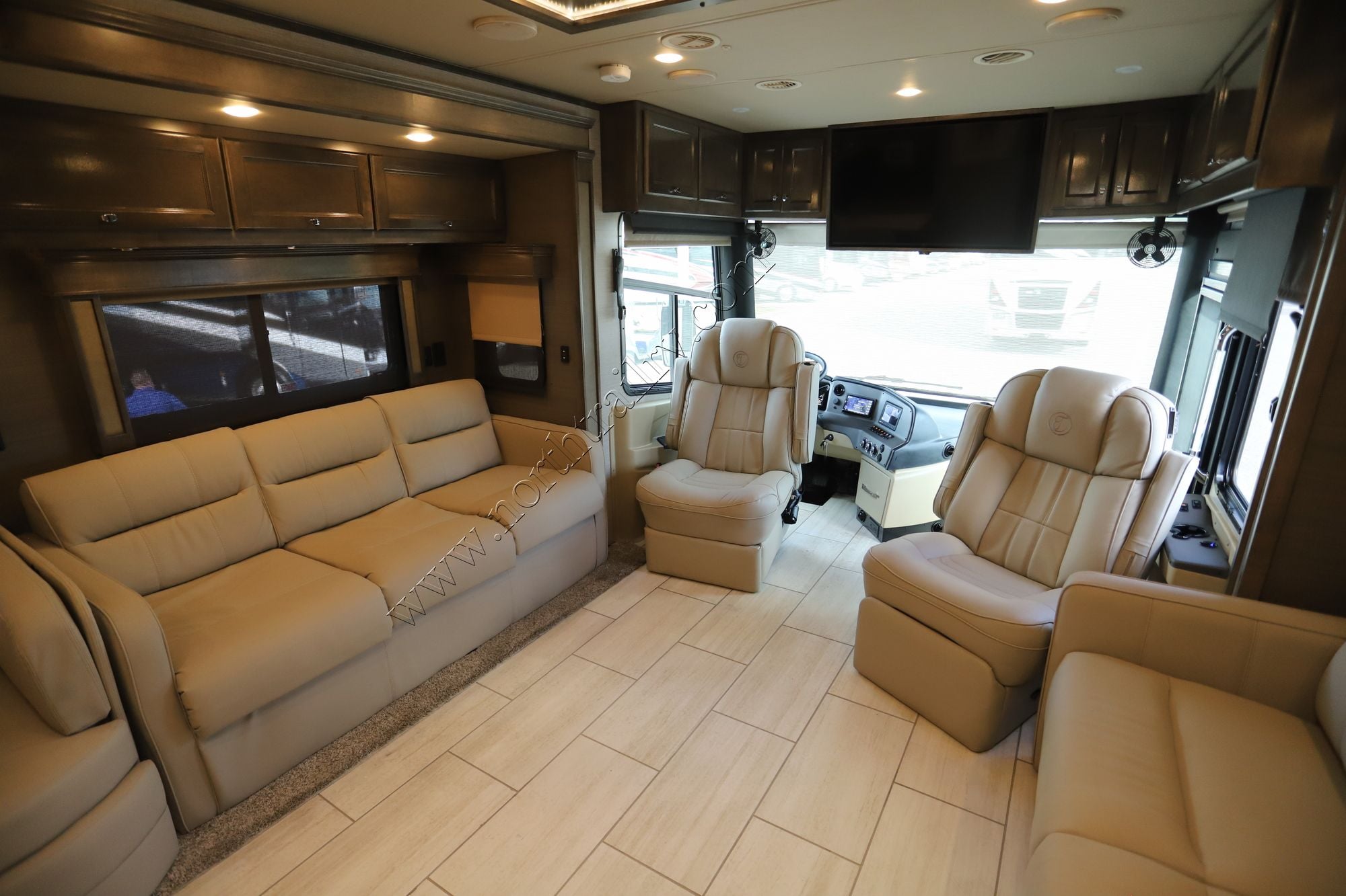 Used 2022 Tiffin Motor Homes Allegro Red 37BA Class A  For Sale