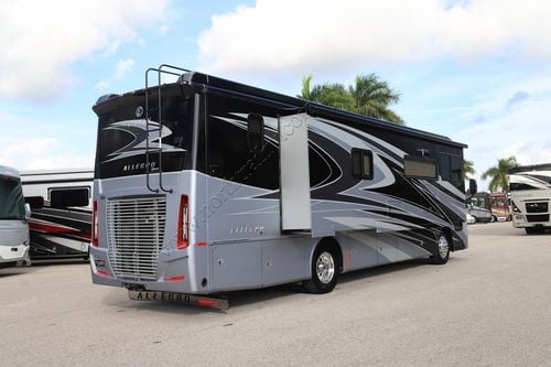 2022 Tiffin Motor Homes Allegro Red 37BA