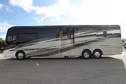 2026 Tiffin Motor Homes Phaeton 44OH