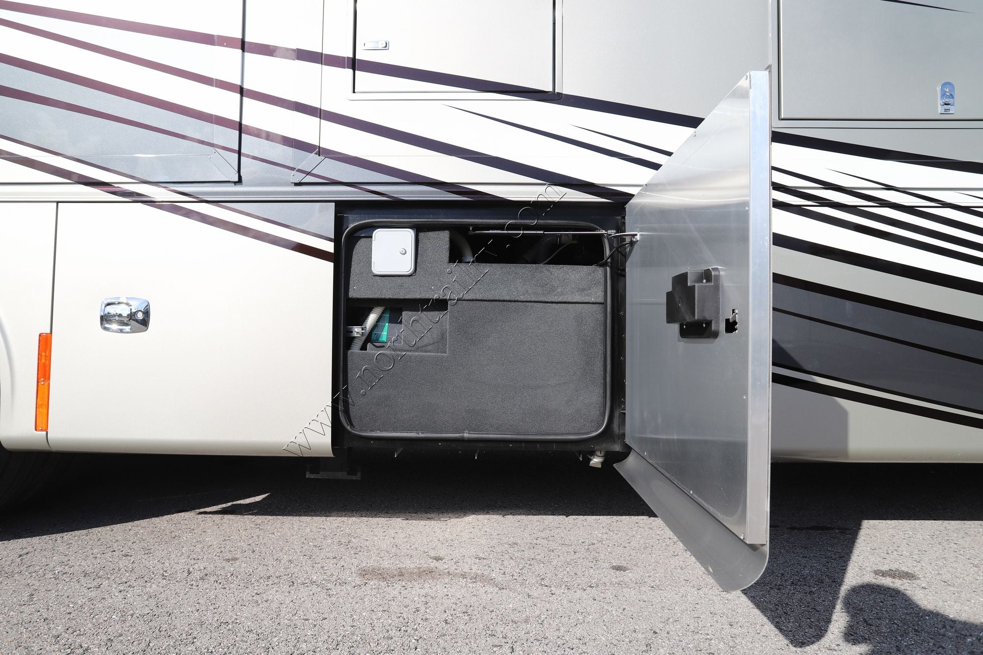 New 2026 Tiffin Motor Homes Phaeton 44OH Class A  For Sale