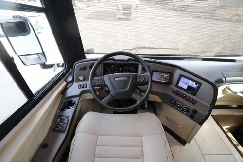 2022 Tiffin Motor Homes Allegro Red 37BA