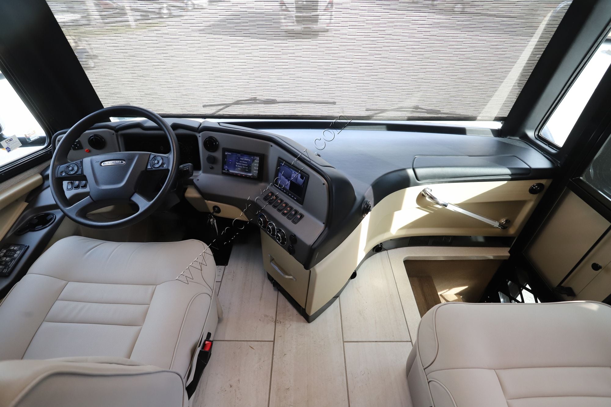 Used 2022 Tiffin Motor Homes Allegro Red 37BA Class A  For Sale