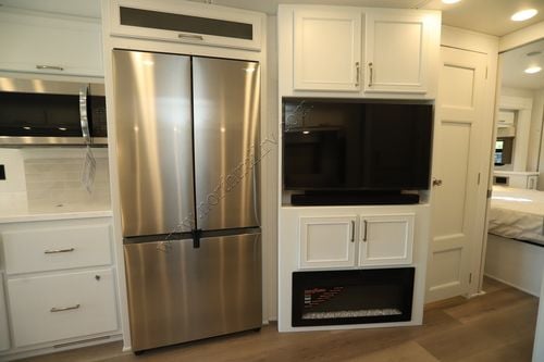 2026 Renegade Rv Verona 40VRB