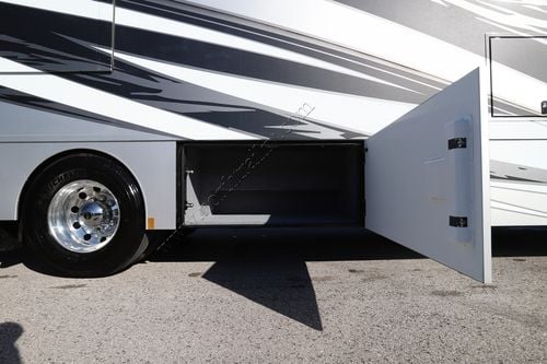 2026 Renegade Rv Verona 40VRB