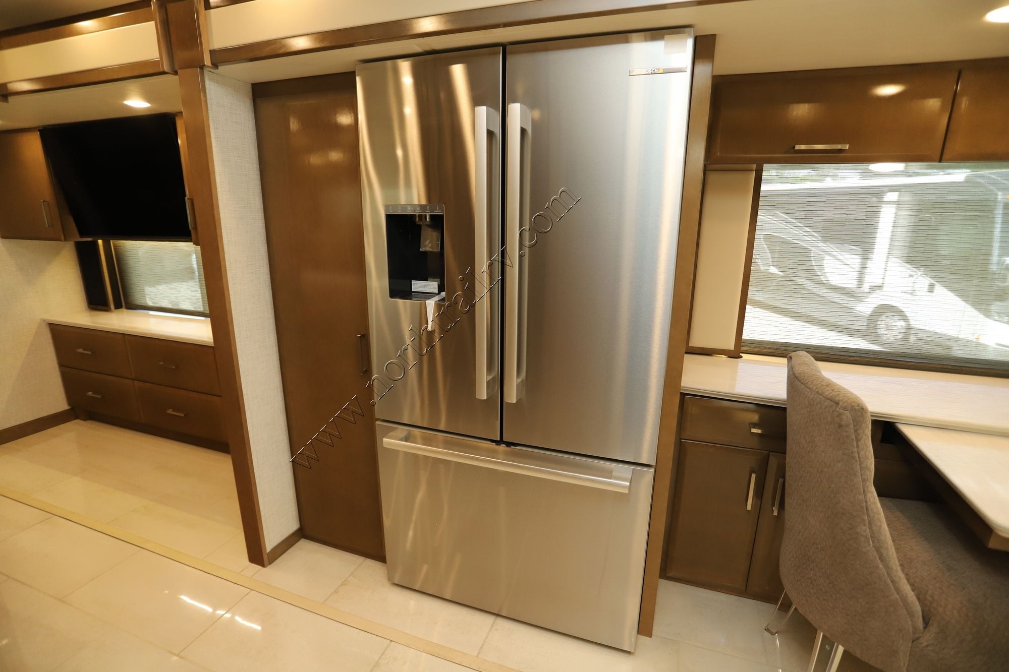 New 2026 Newmar Essex 4551 Class A  For Sale