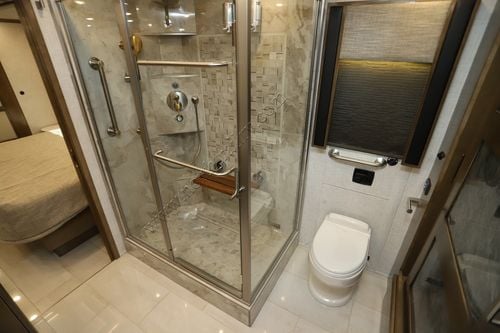 2026 Newmar Essex 4551