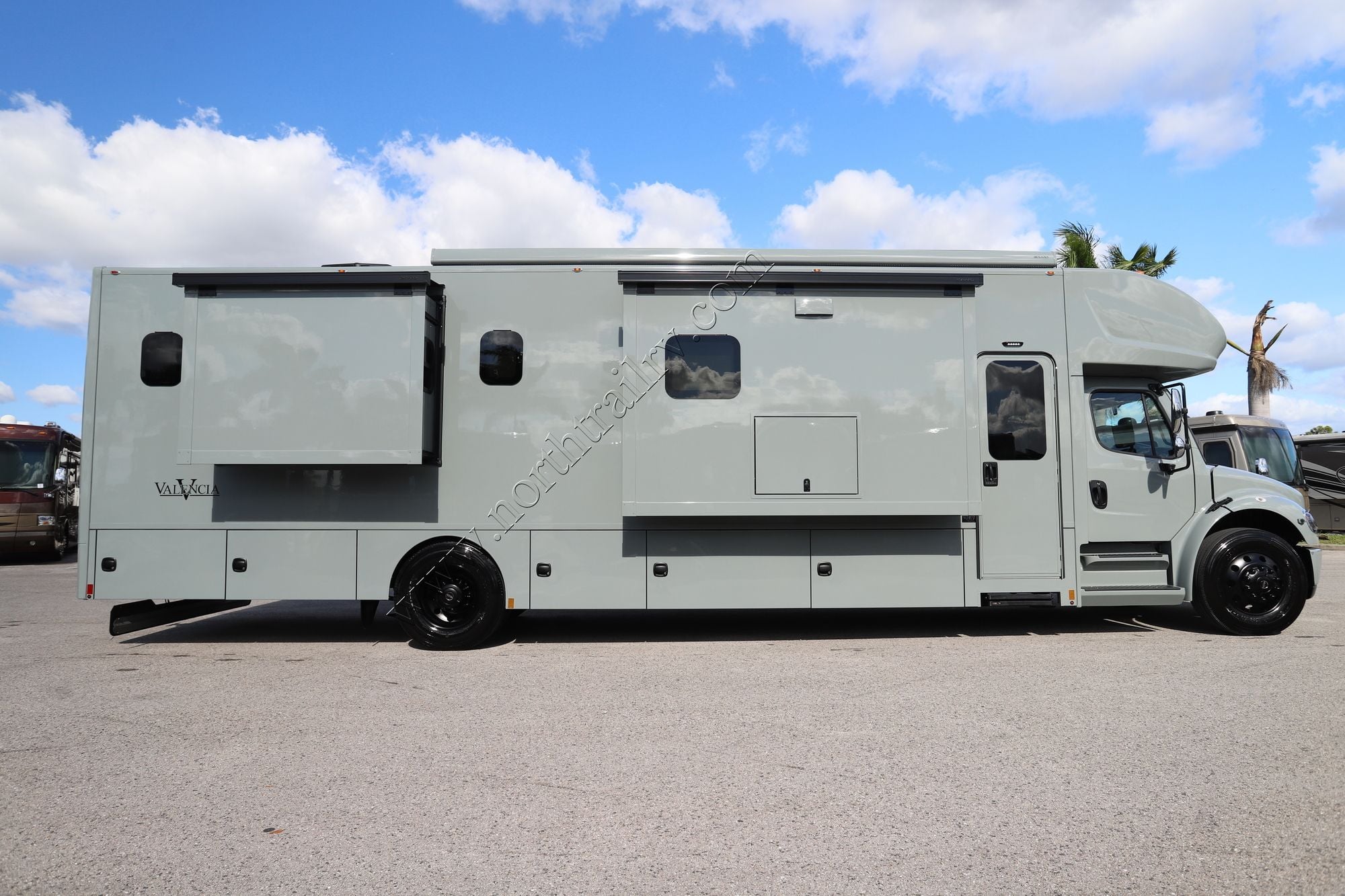 New 2026 Renegade Rv Valencia 39RB Super C  For Sale