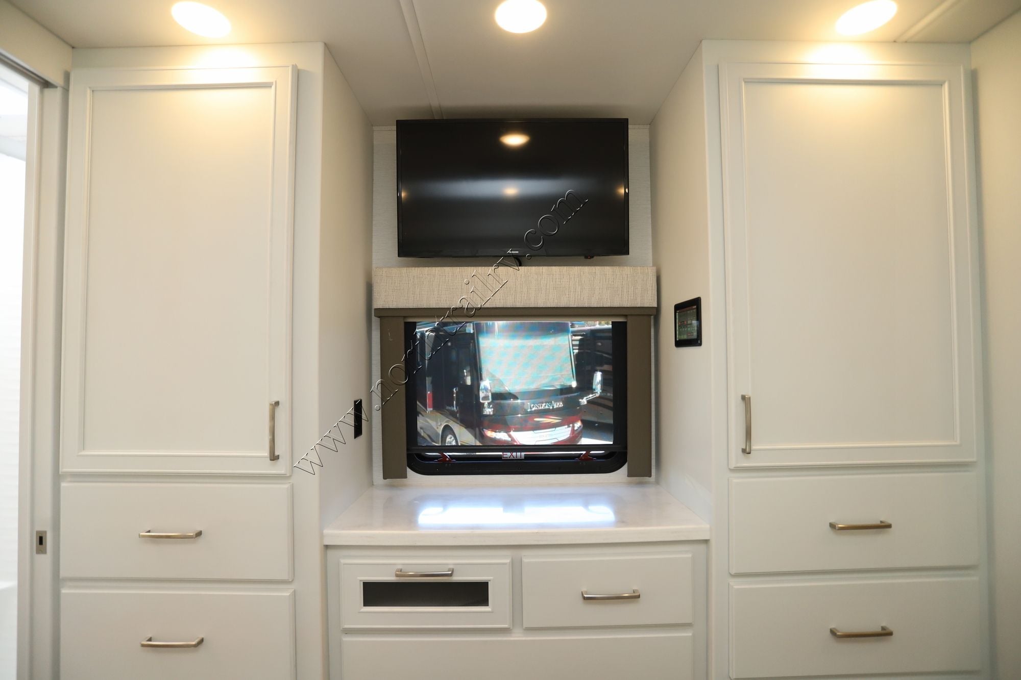 New 2026 Renegade Rv Verona 40VRB Super C  For Sale