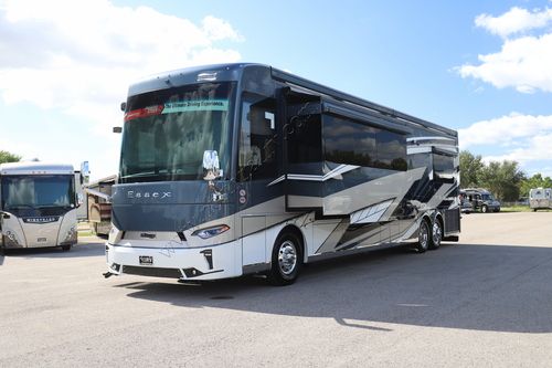 2026 Newmar Essex 4551