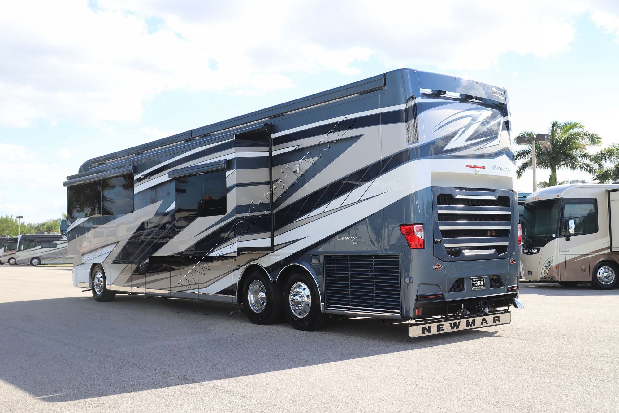 New 2026 Newmar Essex 4551 Class A  For Sale