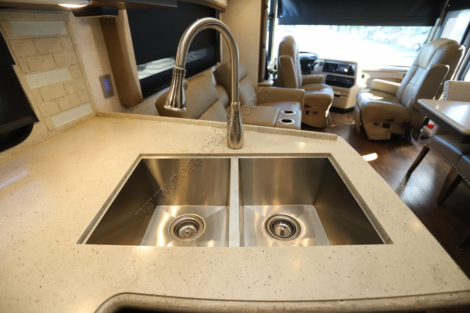 Used 2021 Newmar Kountry Star 3426 Class A  For Sale