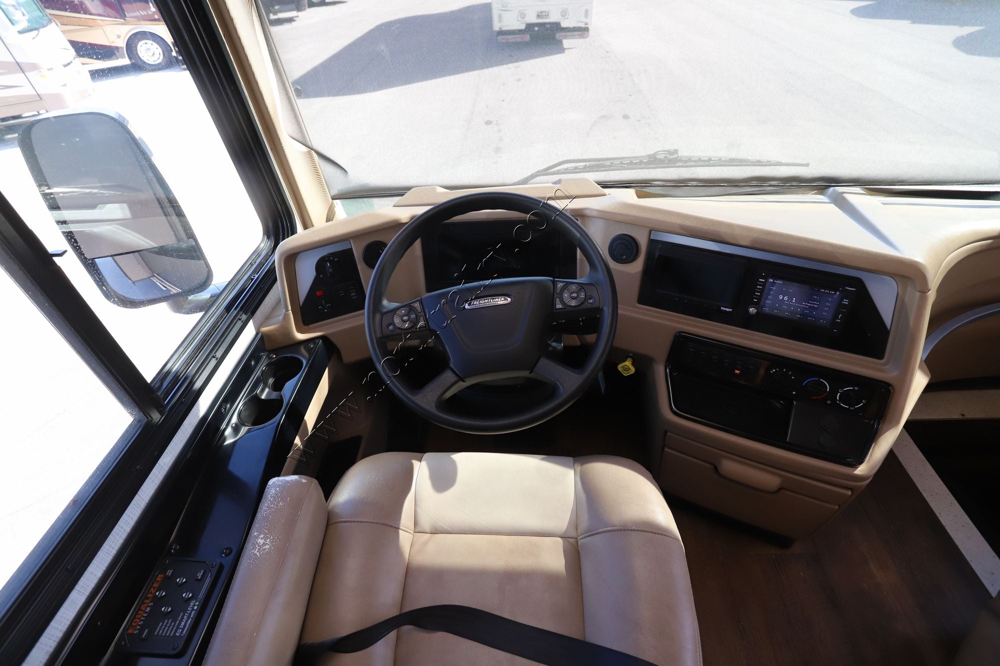 Used 2021 Newmar Kountry Star 3426 Class A  For Sale