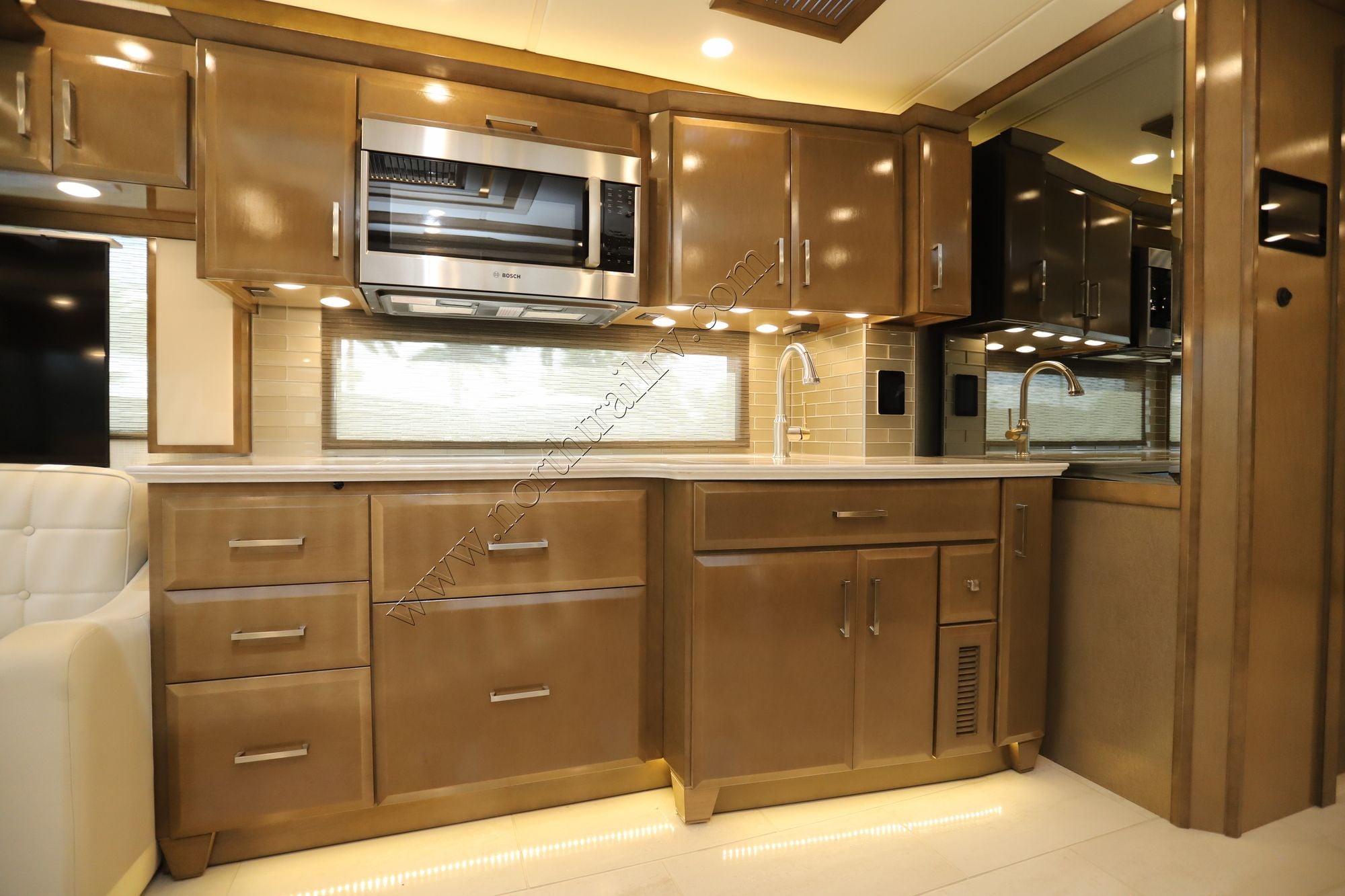 New 2026 Newmar Essex 4551 Class A  For Sale