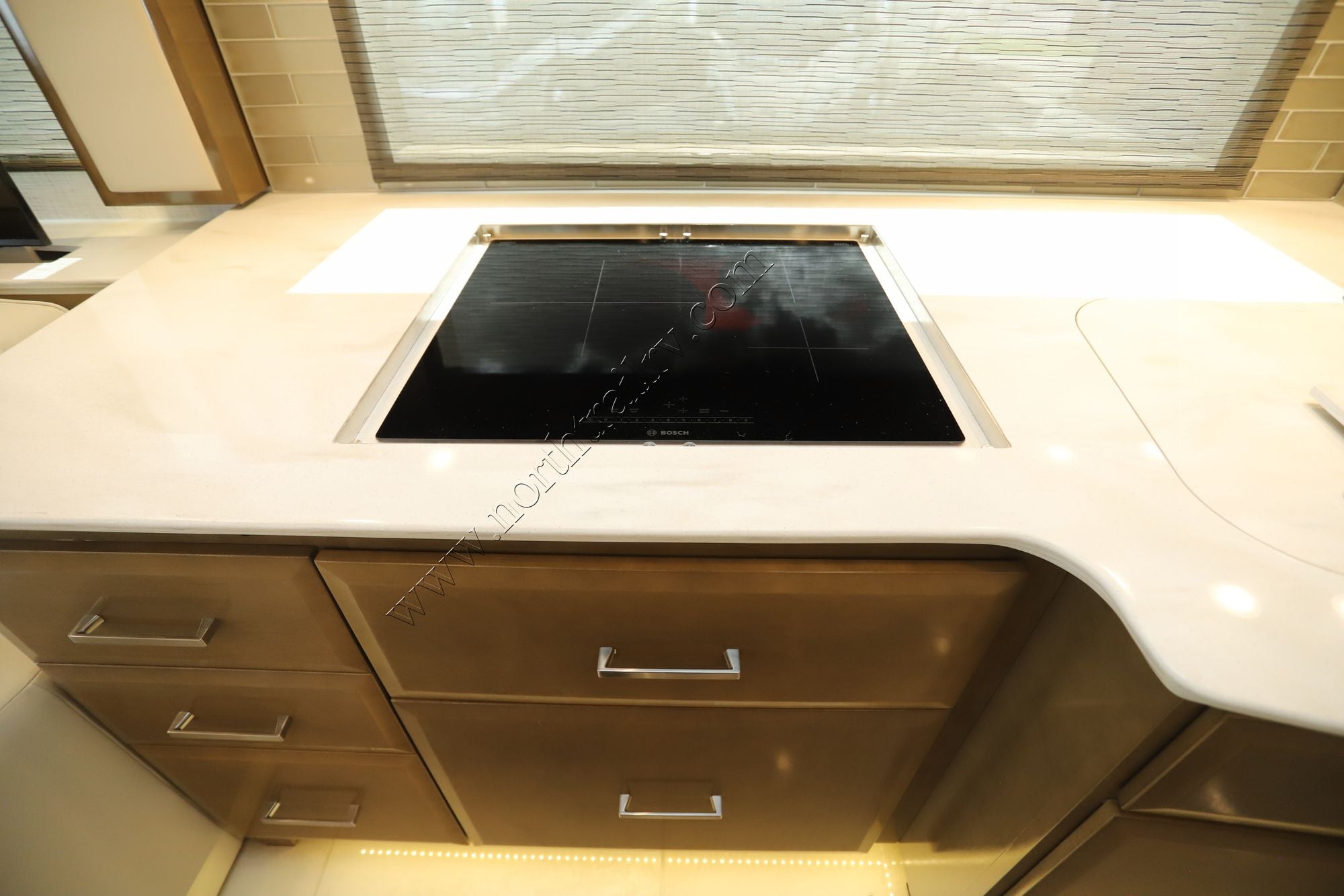 New 2026 Newmar Essex 4551 Class A  For Sale