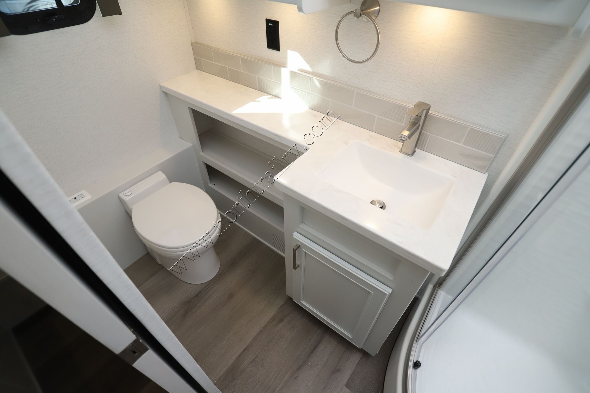 New 2026 Renegade Rv Verona 40VRB Super C  For Sale