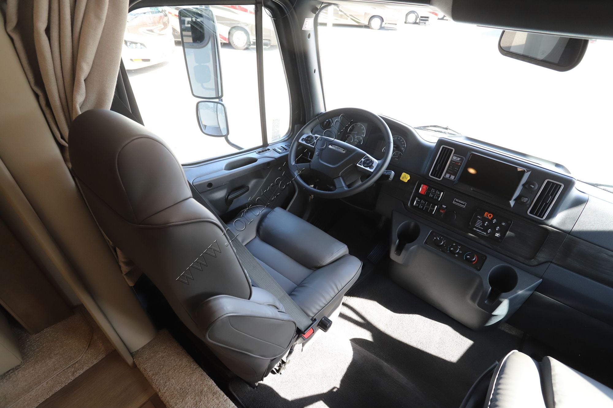 New 2026 Renegade Rv Valencia 39RB Super C  For Sale