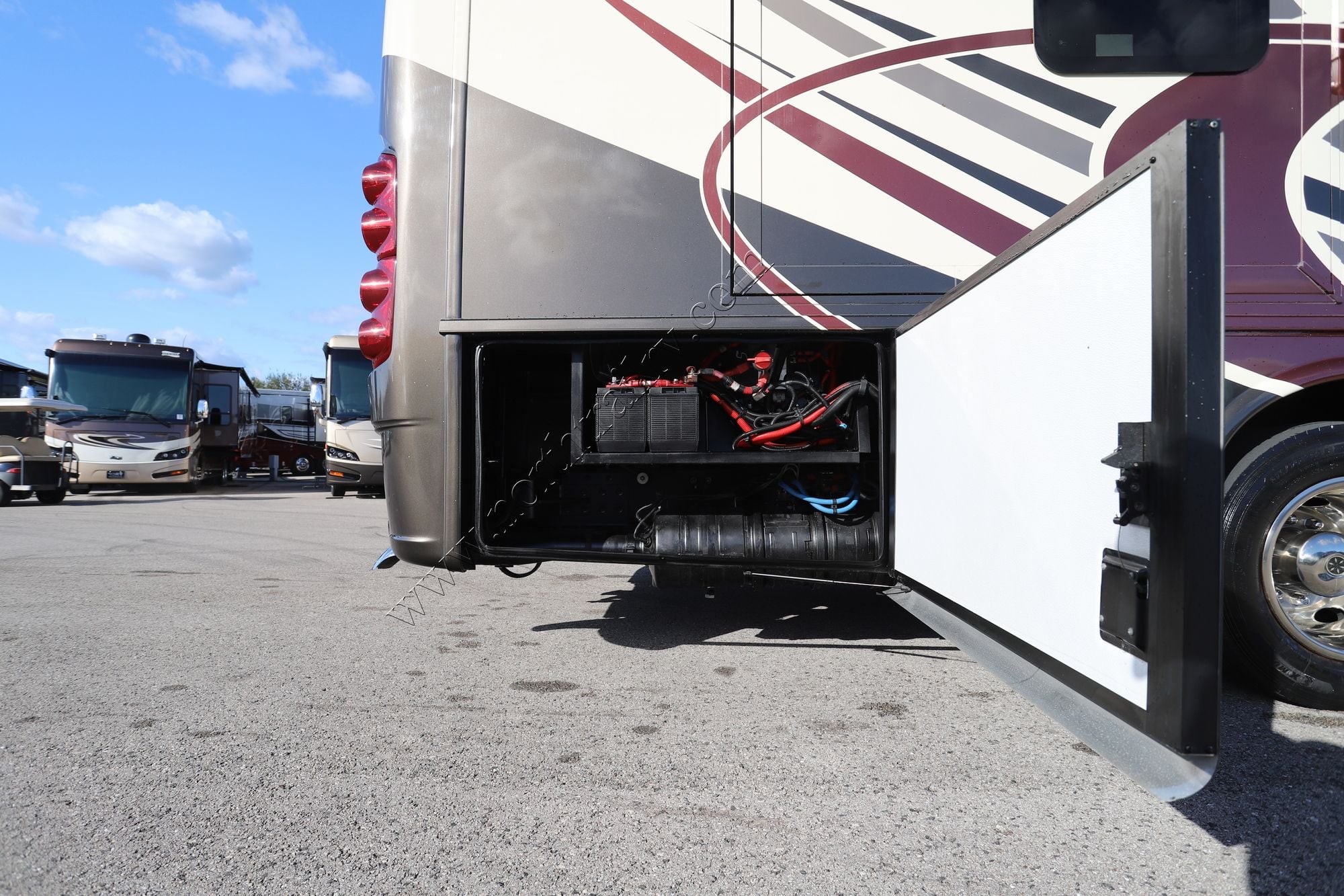 Used 2019 Newmar Ventana Le 3412 Class A  For Sale