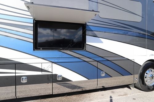 2023 American Coach American Eagle 45E