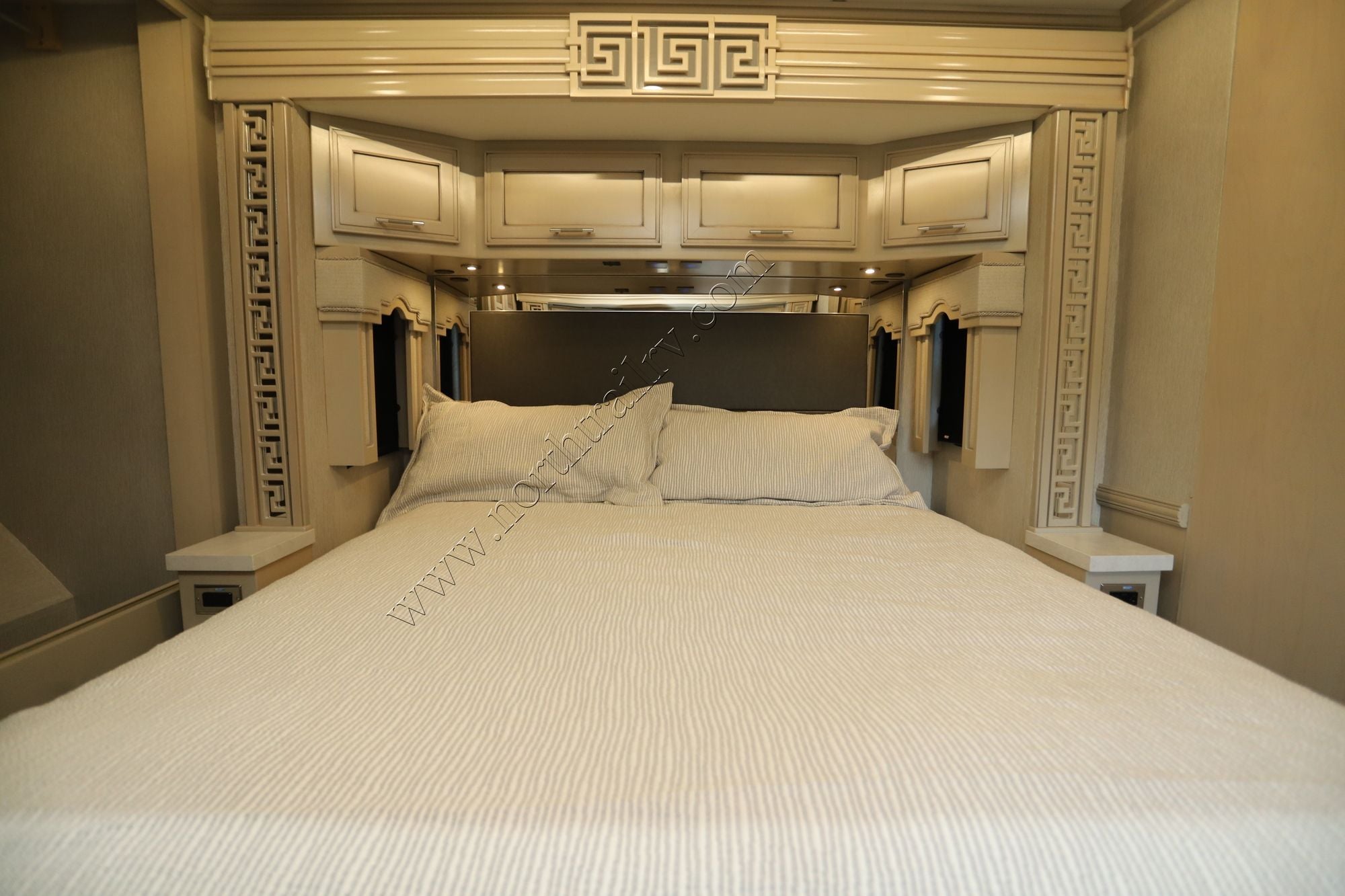 Used 2023 Newmar Ventana 3717 Class A  For Sale