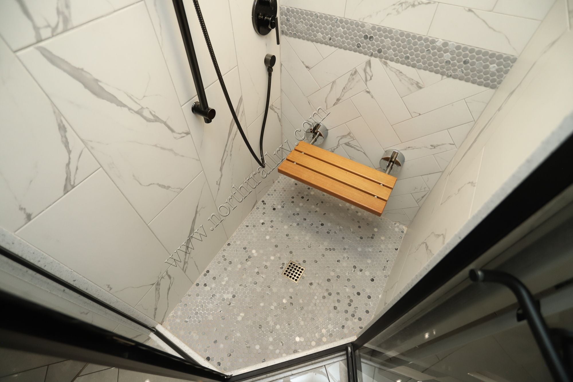 Used 2023 American Coach American Eagle 45E Class A  For Sale